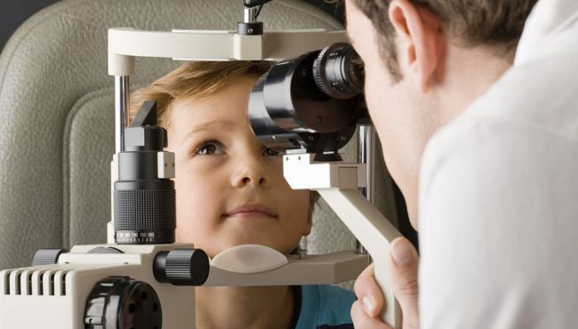 Okulista Czy Optometrysta Do Kogo Z Badaniem Wzroku Bezokularowpl Blog 8614